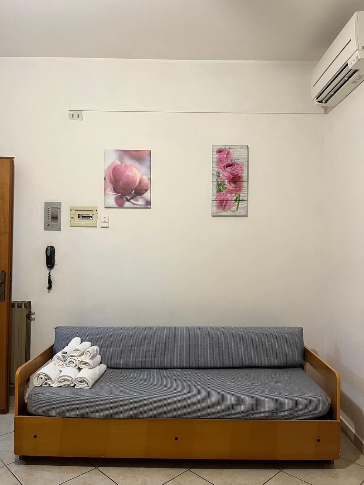Aparthotel Cherie 3*