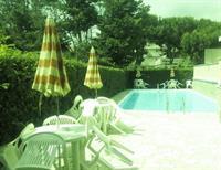 Cherie Aparthotel